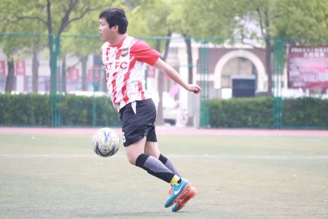 英联杯阿森纳奏响四冠序章 曼城背水一战方可救赎